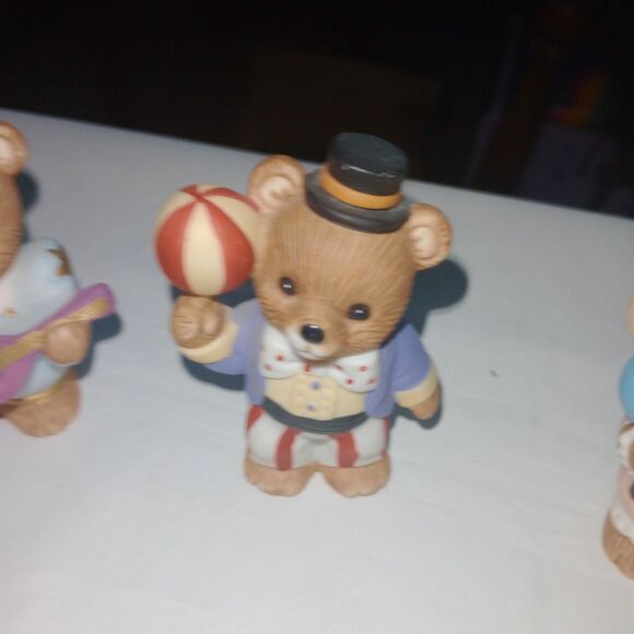 Homco Circus Bear Figurines #1449 Set of 4 Vintage Clown Bears w/ Stickers - Picture 3 of 7